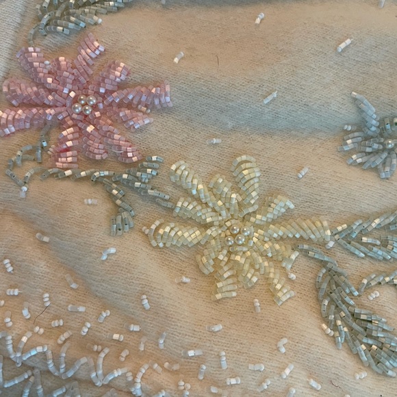 1960’sValentina Ltd beaded cardigan. - Picture 8 of 13